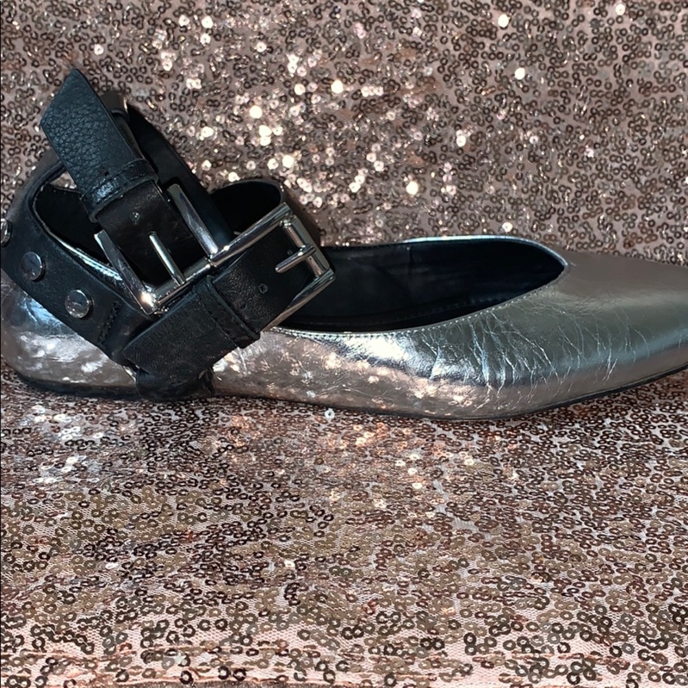 Shoes - Picture 2 of 2